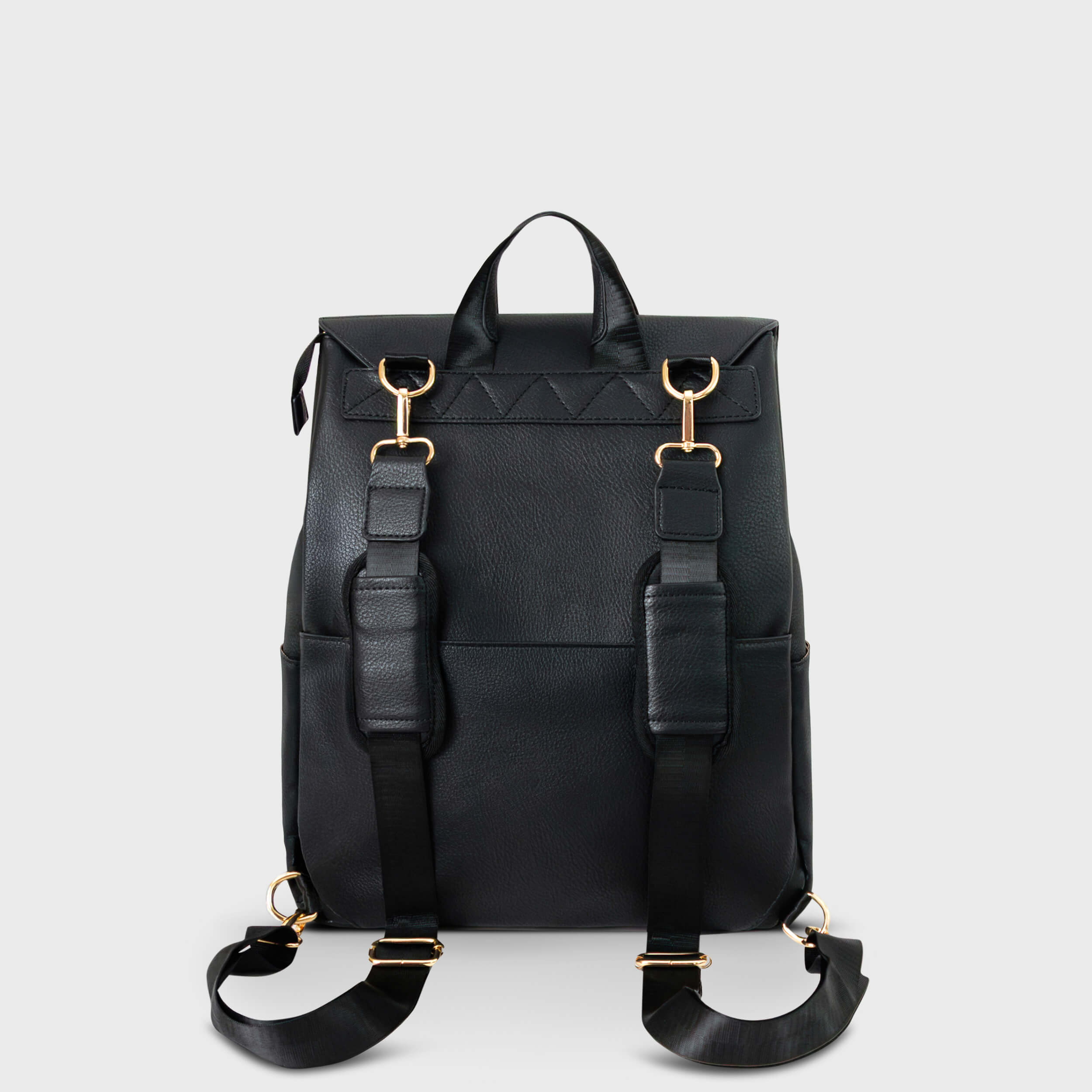CLASSIC NAPPY BACKPACK BLACK