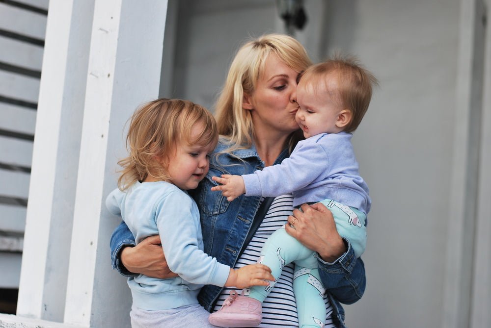 First Time, Second Time - Managing One Baby to the Next - Hannah and Henry