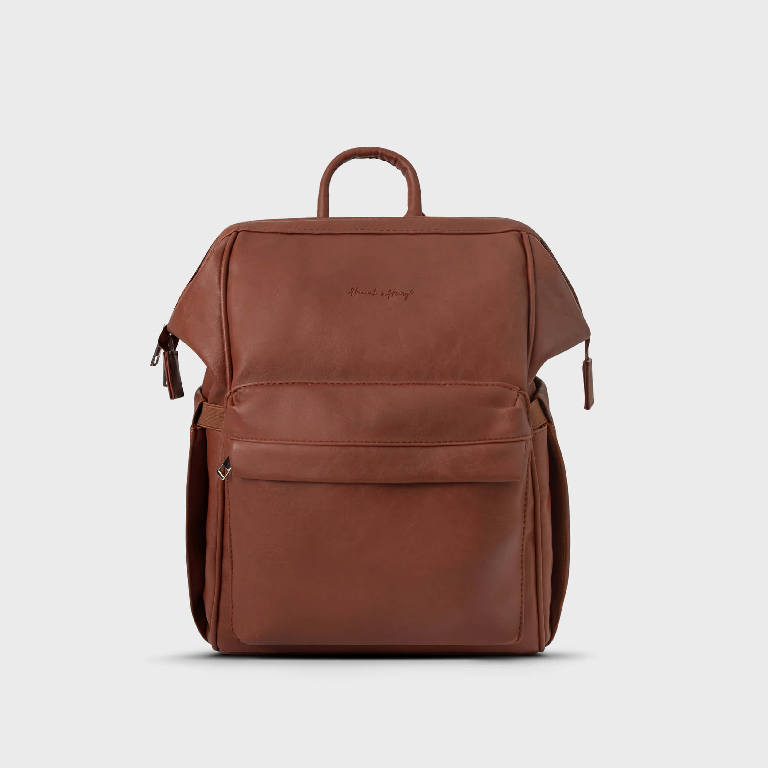 VINTAGE NAPPY BACKPACK BROWN - Hannah and Henry