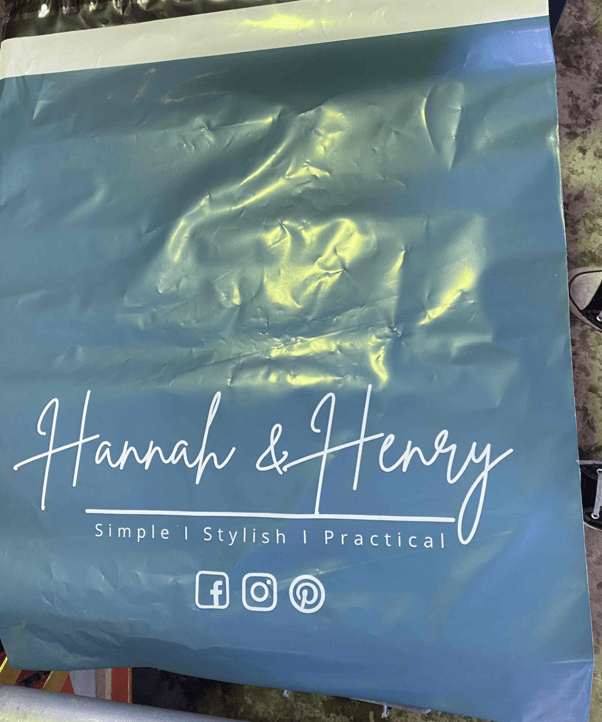 Custom Mailer Packing Bag - Hannah and Henry