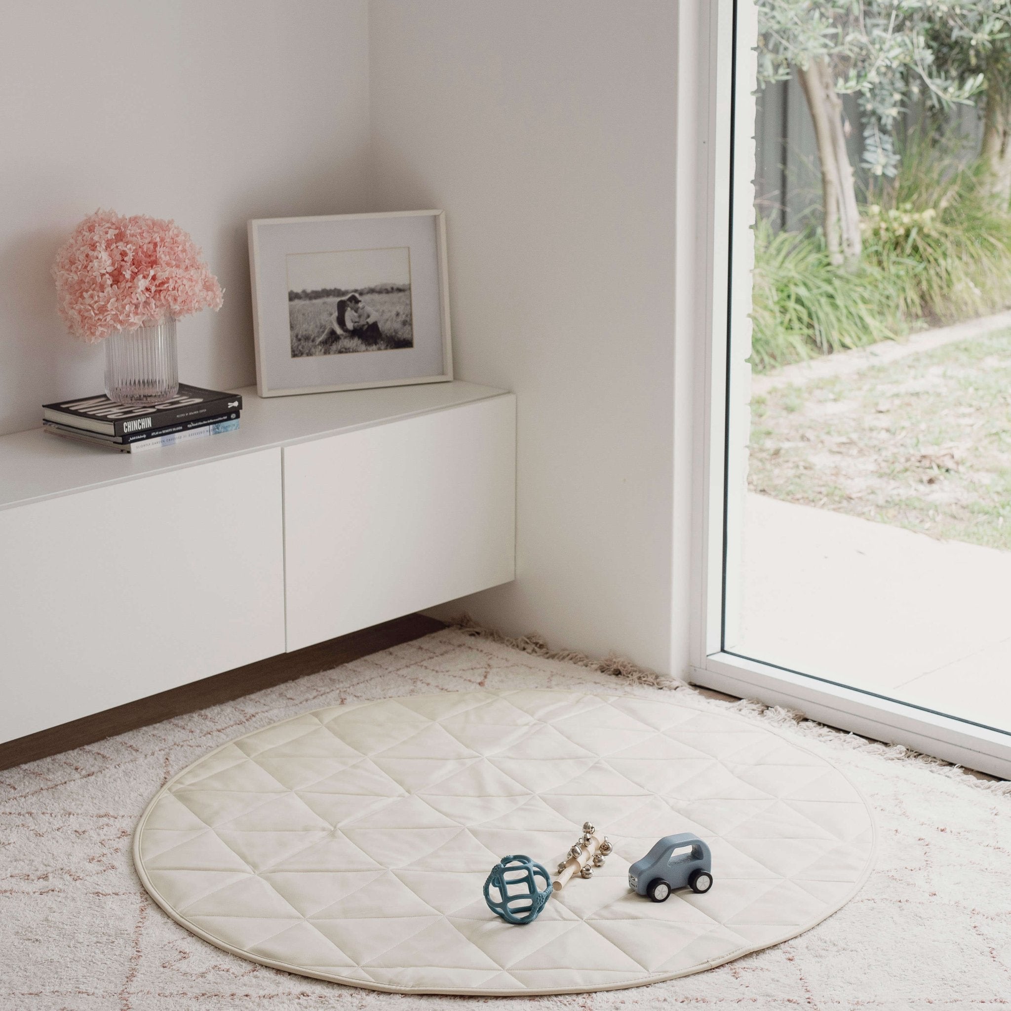 QUILTED PLAY MAT BROWN - Hannah and Henry